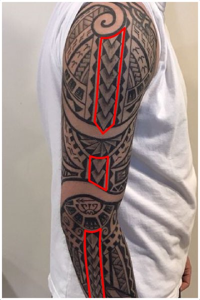 Polynesian tattoo symbol spearheads